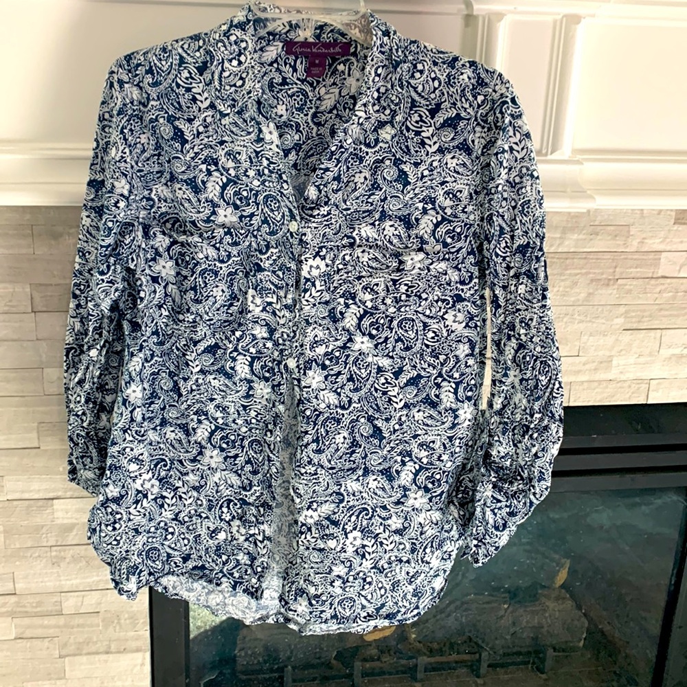 Gloria Vanderbilt paisley long-sleeve button up